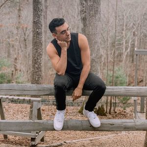 Meet your Posher, Brandon